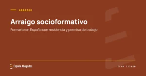 Portada de España Abogados: Arraigo socioformativo. Formarte en España con residencia y permiso de trabajo